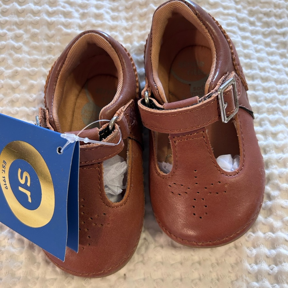Striderite shoes